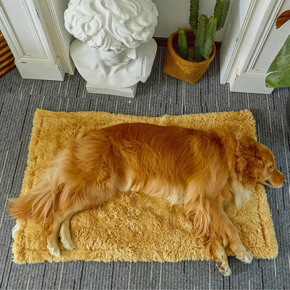 Dog Crate Bed,Dog Pad for Large Dogs,Machine Washable Dog Bed,Dog Mats for Sleeping,Car Dog Blanket with Storage Rope,Dog Mat for Sleeping Is Suitable for Indoor and Outdoor Use.